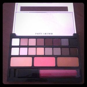 Estée Lauder ‘Pure Color Sculpting Eyeshadow’